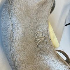 Håndveske Calvin klein, som rapportert av Gemeente Rijswijk ved bruk av iLost