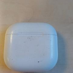 Airpods case, zoals gemeld door Qbuzz GD Groningen Peizerweg met iLost