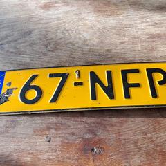 Een numnerbord, as reported to iLost