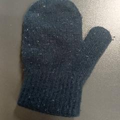 Eskularrua, gisa salatu by IKEA Orléans - Ardon iLost erabiliz