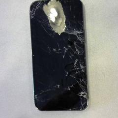 Telèfon grijs iPhone, segons ha informat Walibi Holland mitjançant iLost