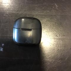 Caixa auriculares, como reportado por U-OV Utrecht utilizando o iLost