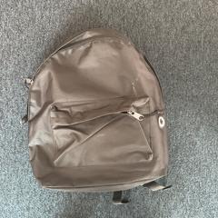 Motxila, gisa salatu by Breng Arnhem iLost erabiliz