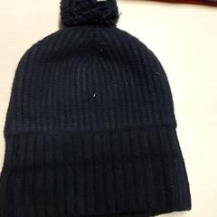 Kleding Muts, som rapportert av Regio Limburg - Leuven ved bruk av iLost