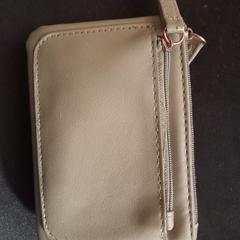 portomonee, gerapporteerd met iLost