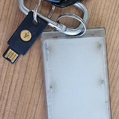 Bedrijfspas + inklokbadge, segons ha informat Connexxion Amstelland-Meerlanden Schiphol Noord mitjançant iLost