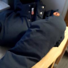 Jakke Blauw, som rapportert av Connexxion Zeeuws-Vlaanderen ved bruk av iLost