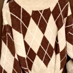 Jersei, segons ha informat Mövenpick Hotel Amsterdam City Centre mitjançant iLost