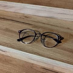 Brýle, jak nahlášeno Attractie- & Vakantiepark Slagharen pomocí iLost