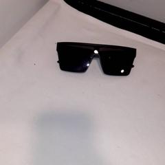 Sunglasss, zgłoszono przez Grand Hotel Amrath Kurhaus przy użyciu iLost