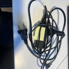 Enchufe HP oplader, segundo informou Cursus en vergadercentrum Domstad usando iLost