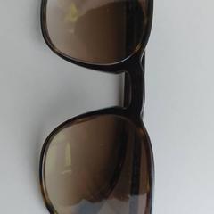 Sonnenbrille, gemeldet von Regio West-Vlaanderen über iLost