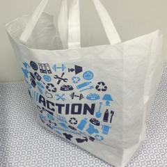 حقائب حمل وحقائب اليد، كما تم الإبلاغ عنه بواسطة TivoliVredenburg عبر iLost