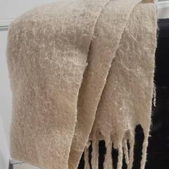 Shawl, as reported by IKEA Hengelo using iLost