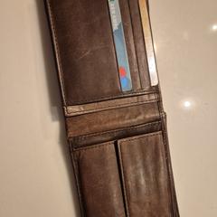 Portemonnee - bij station Lent, iLost-i jakinarazi zaion moduan