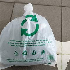 Tas  - Plastiek tas، كما تم الإبلاغ عنه بواسطة Centraal magazijn عبر iLost