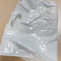 가방 - Plastiek zakje Hassanov, iLost를 사용하여 Centraal magazijn에 보고됨