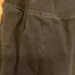 Pantalón, segundo informou MEININGER Hotel Marseille Centre la Joliette usando iLost