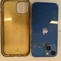 携帯電話 blauw iPhone がiLostで Gemeente Tiel によって報告されました