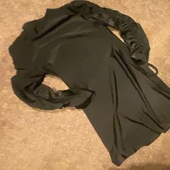 드레스, iLost를 사용하여 Van der Valk Hotel Apeldoorn - De Cantharel에 보고됨