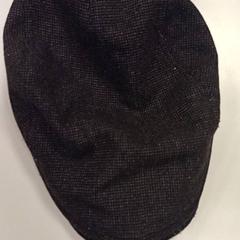 Kšiltovka, jak nahlášeno Vrije Universiteit Amsterdam pomocí iLost