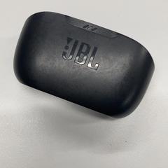 Oortjes doosje JBL, ha sido reportado por Pathé Eindhoven con iLost