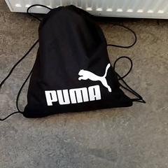 Rugtasje Merk: Puma がiLostで Qbuzz GD Groningen HS によって報告されました