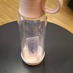 İLost kullanarak IKEA Nice Saint Isidore tarafından bildirildiği gibi Küçük şişe