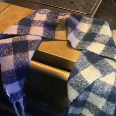 Sciarpa Sjaal, come riportato da Café Leentje utilizzando iLost