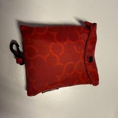 تاسجي، كما تم الإبلاغ عنه بواسطة TheaterHangaar عبر iLost