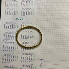 Bracelet goudkleurig, as reported by Gemeente Zandvoort using iLost