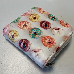 財布 Alahmad がiLostで Breng Arnhem によって報告されました