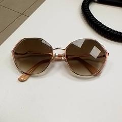 Brýle, jak nahlášeno ilévia pomocí iLost