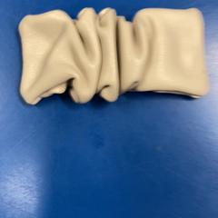 ヘアピン がiLostで IKEA福岡新宮 によって報告されました