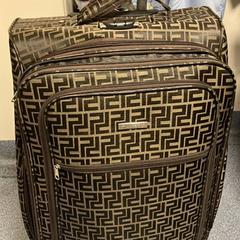 Poltsa & Arropa, gisa salatu by Sheraton Brussels Airport Hotel iLost erabiliz