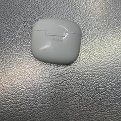 Wireless earphones loze, as reported by IKEA Haarlem using iLost