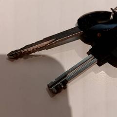 Kľúče, ako bolo nahlásené De Efteling pomocou iLost