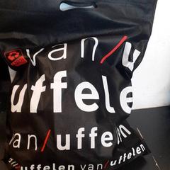 İLost kullanarak Qbuzz servicepunt  Emmen tarafından bildirildiği gibi Çanta