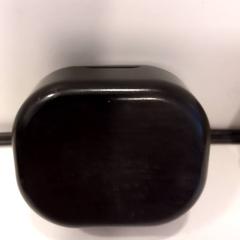 Oortjes case zwart, gemeldet von Arriva Limburg Noord über iLost