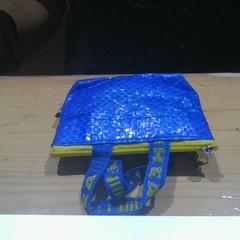 Artigo IKEA, como reportado por Pukkelpop utilizando o iLost