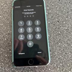 Telefoon, amint azt Connexxion Amstelveen az iLost segítségével jelentette.