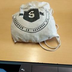 Zwemzak, gisa salatu by Centraal magazijn iLost erabiliz