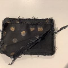 Kartenhalter Elbaghdadi, gemeldet von Gemeente Amsterdam über iLost