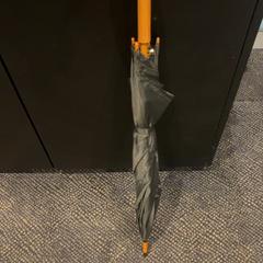 Parasol, zgłoszono przez Van der Valk Hotel Utrecht przy użyciu iLost