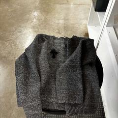 Weste Gillet, gemeldet von IKEA Liège über iLost