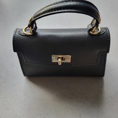 Handtas met portemonnee Ruivenkamp, jak bylo nahlášeno na iLost