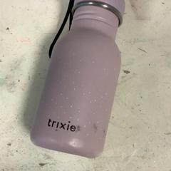 Wasserflasche, gemeldet von Artis über iLost