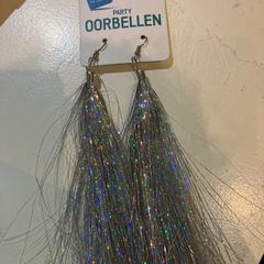 İLost kullanarak Pathé Rembrandt Utrecht tarafından bildirildiği gibi Oorbellen