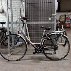 자전거 Zilver/donkerblauw Minerva, iLost를 사용하여 Fietsdepot Hasselt에 보고됨