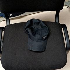 Cap Nike zwart, segundo informou Qbuzz GD Groningen Peizerweg usando iLost